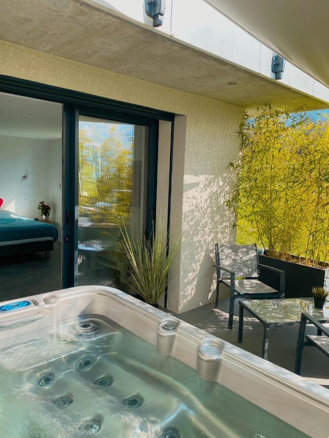 O2M Gresy Sur Aix Apartamento Mognard Exterior foto